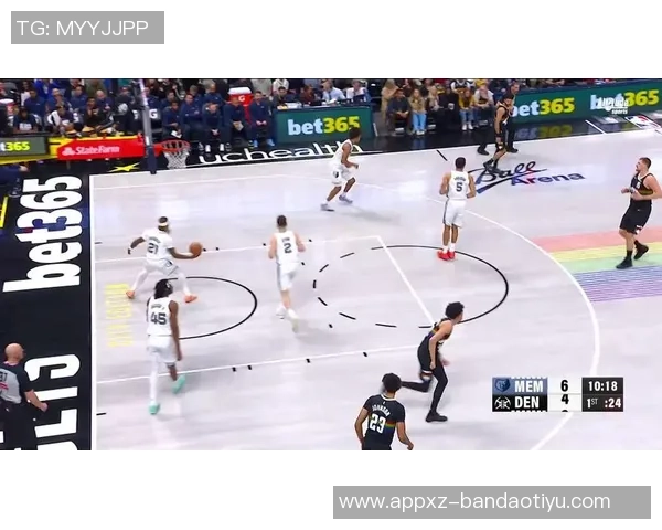 联盟仅有弗拉格与约基奇两人领跑队内得分篮板助攻抢断四项统计